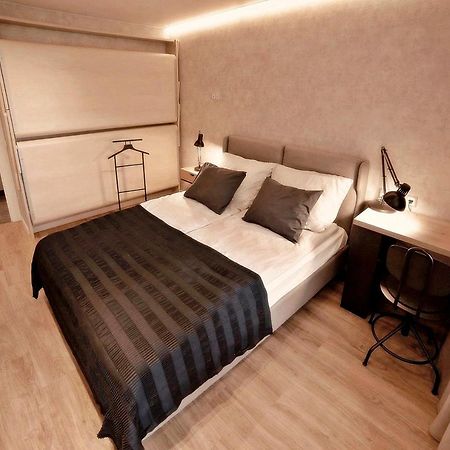 Great Location, Stylish Apartment Jūrkalne 外观 照片